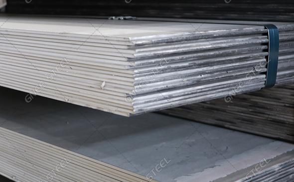 What is the Difference Between S690QL and S690Q?